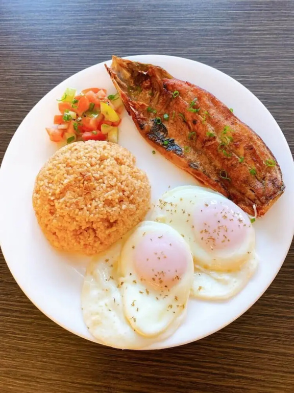 Food & Beverage