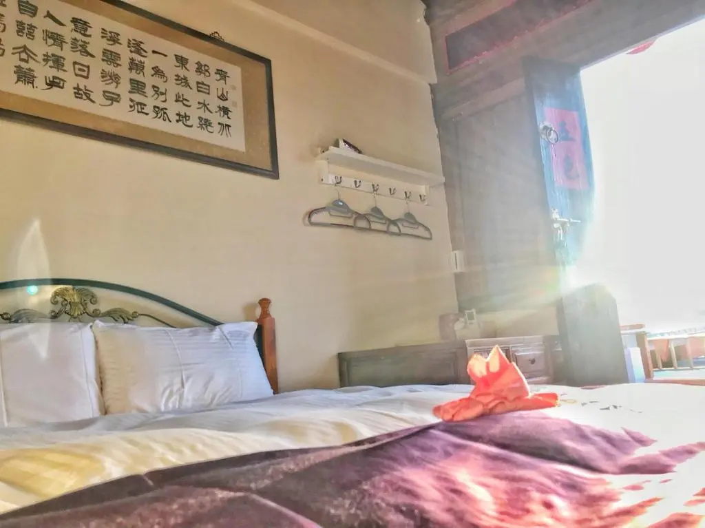 Economy room