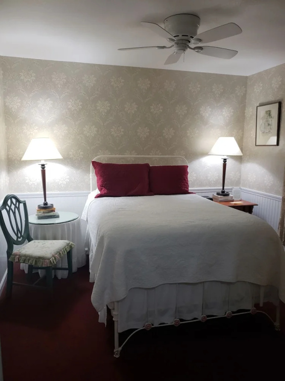 Eagle Harbor Inn - Chambres