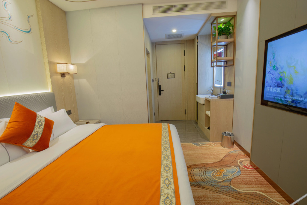 Dunhuang Feitian Hotel