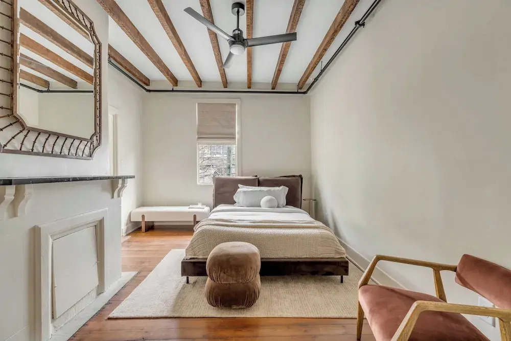 Emerson Square — фото 3