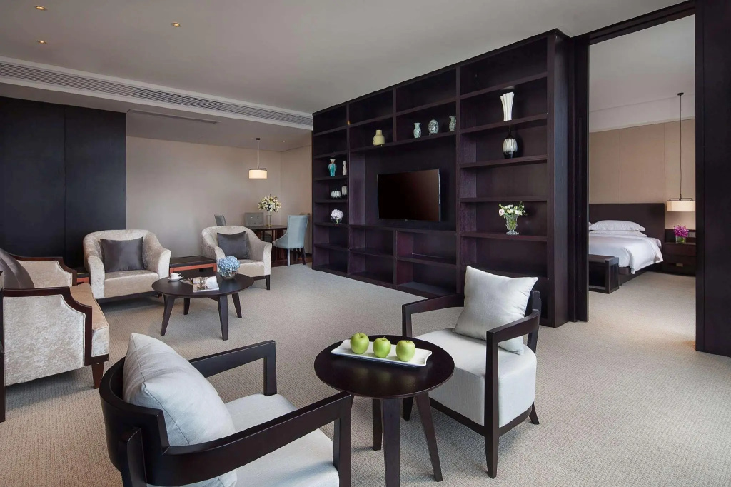 2 Bedrooms Quadruple Family Suite