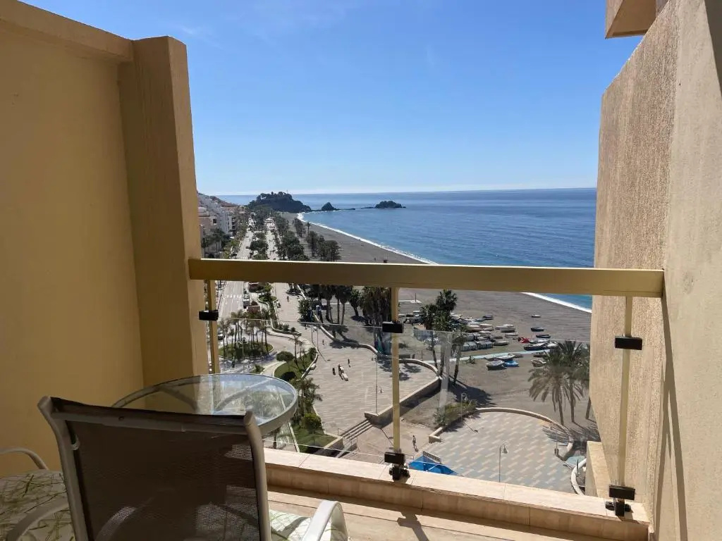 Studio with sea view