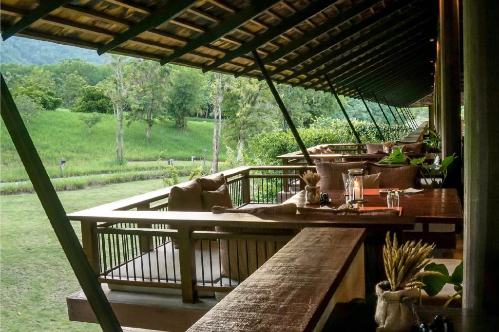 Balcony & Terrace