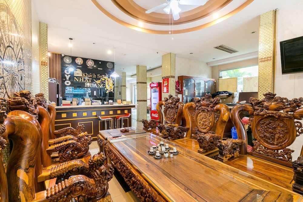 OYO 263 Nhat Hoang Hotel — 2