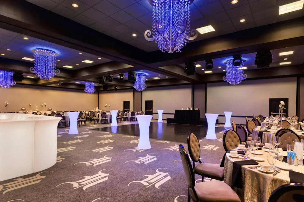 Holiday Inn Select North Dallas - Général