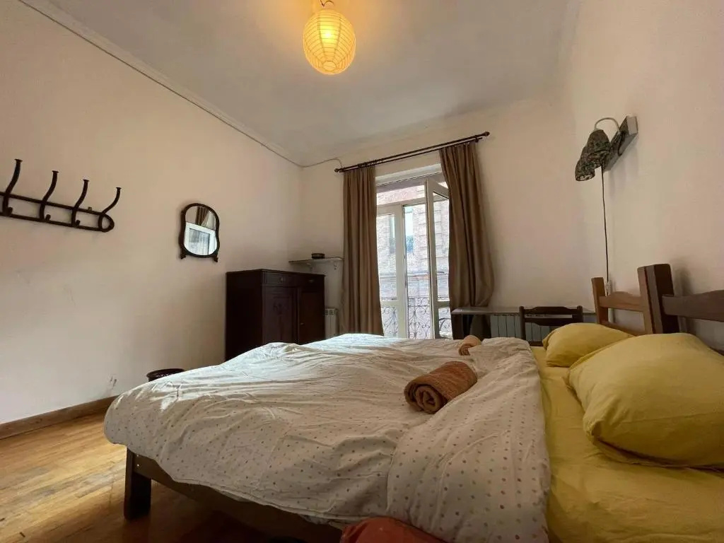 Standard Double room with balcony (full double bed)