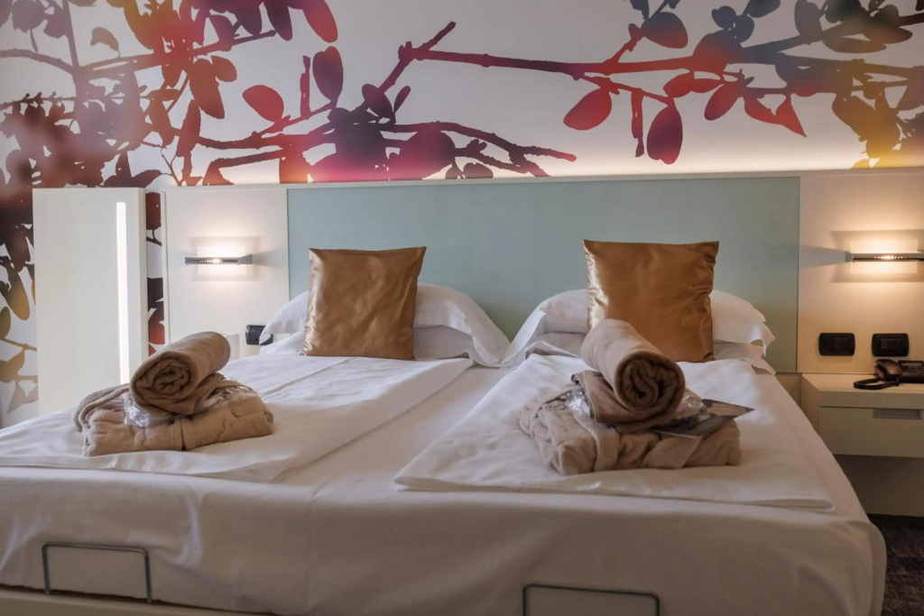Hotel photo 32