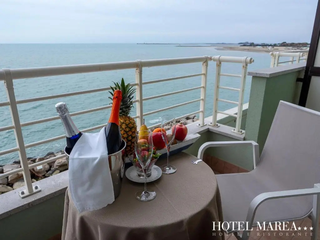 Standard Double room with balcony and with sea view (full double bed)