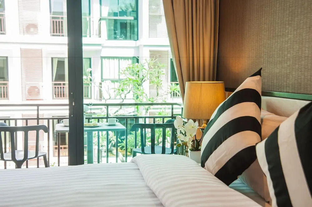 Двухместный номер Economy с балконом двуспальная кровать в The Title KR Beach Condotel Rawai Phuket