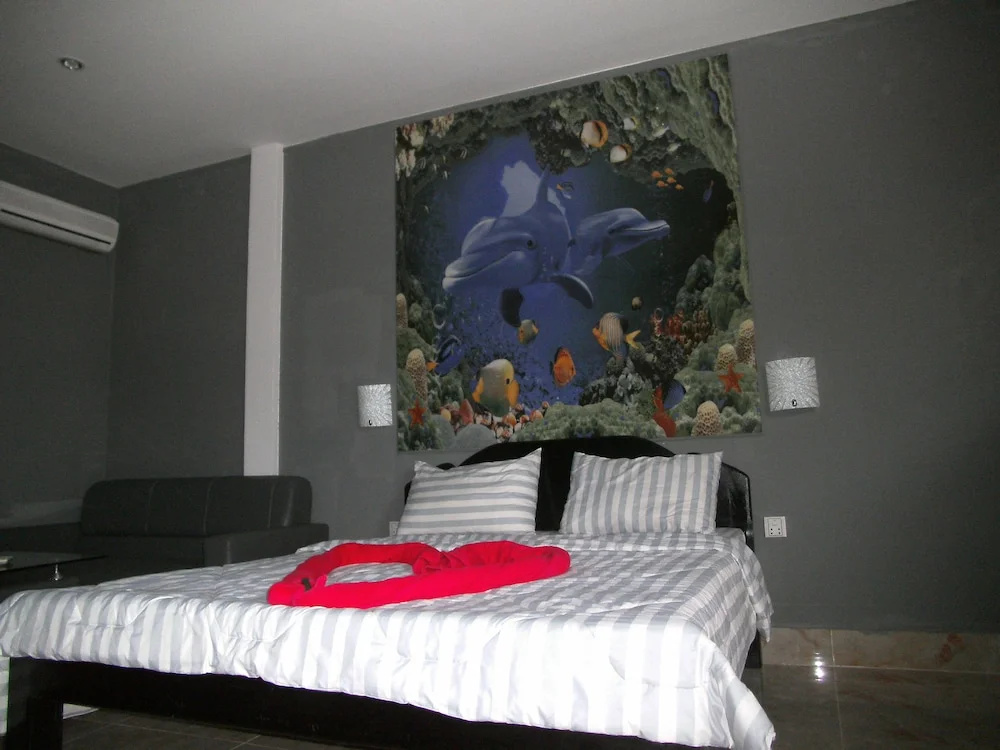 Standard Double room (full double bed)