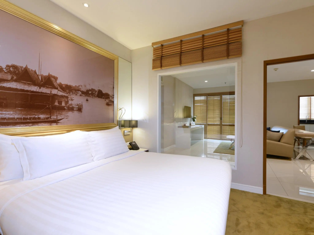 3 Bedrooms Suite with balcony