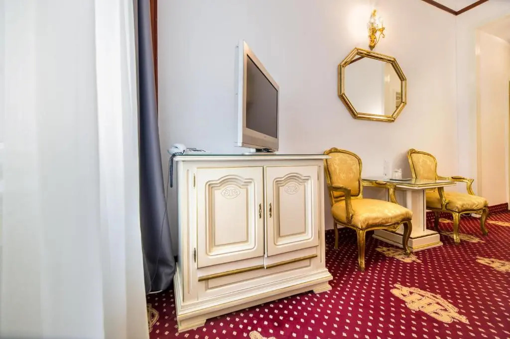 Hotel Imparatul Romanilor - Chambres