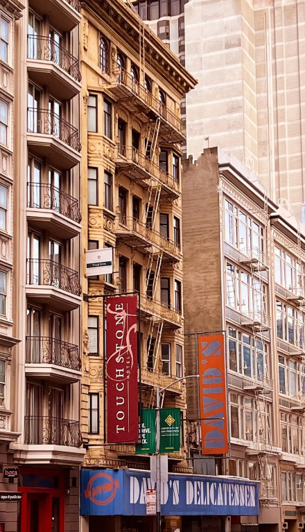 Touchstone Hotel - City Center - Général