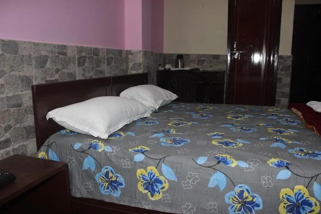 Hotel Kanishka