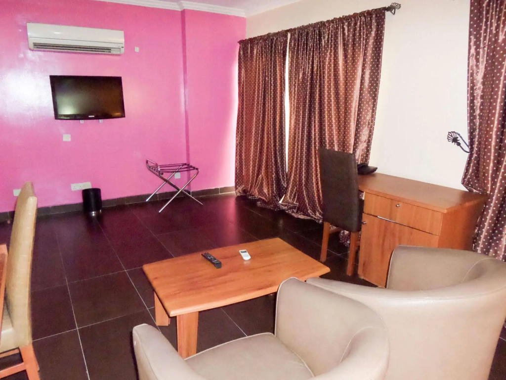Hotel photo 11