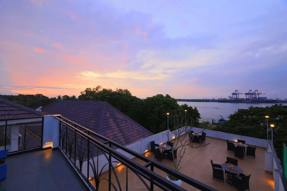 Balcony & Terrace