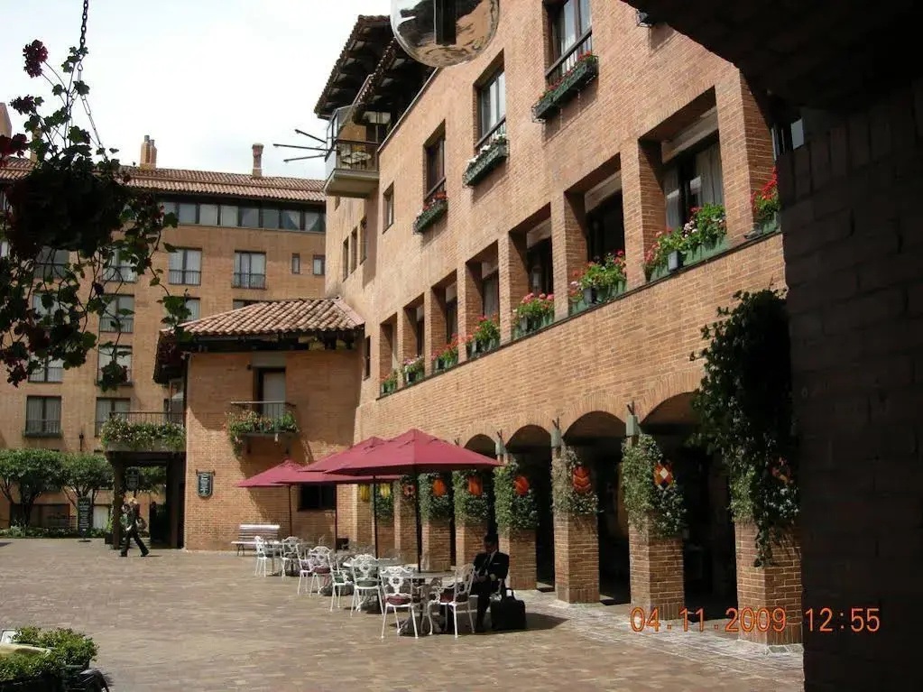 Hotel photo 12