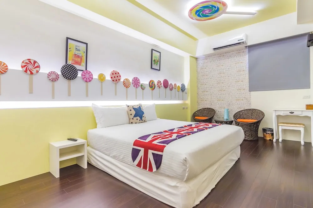 Standard Double room (full double bed)