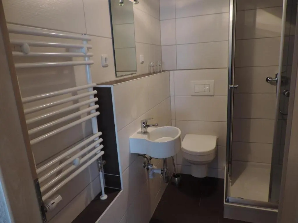 1 Bedroom Suite