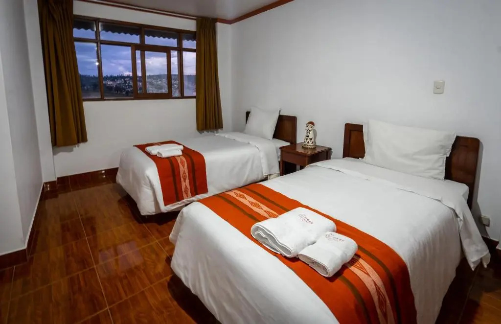 Explorer Deluxe Hotel - Chambres
