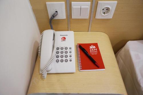 Отель ZenRooms Raya Mastrip, фото 4