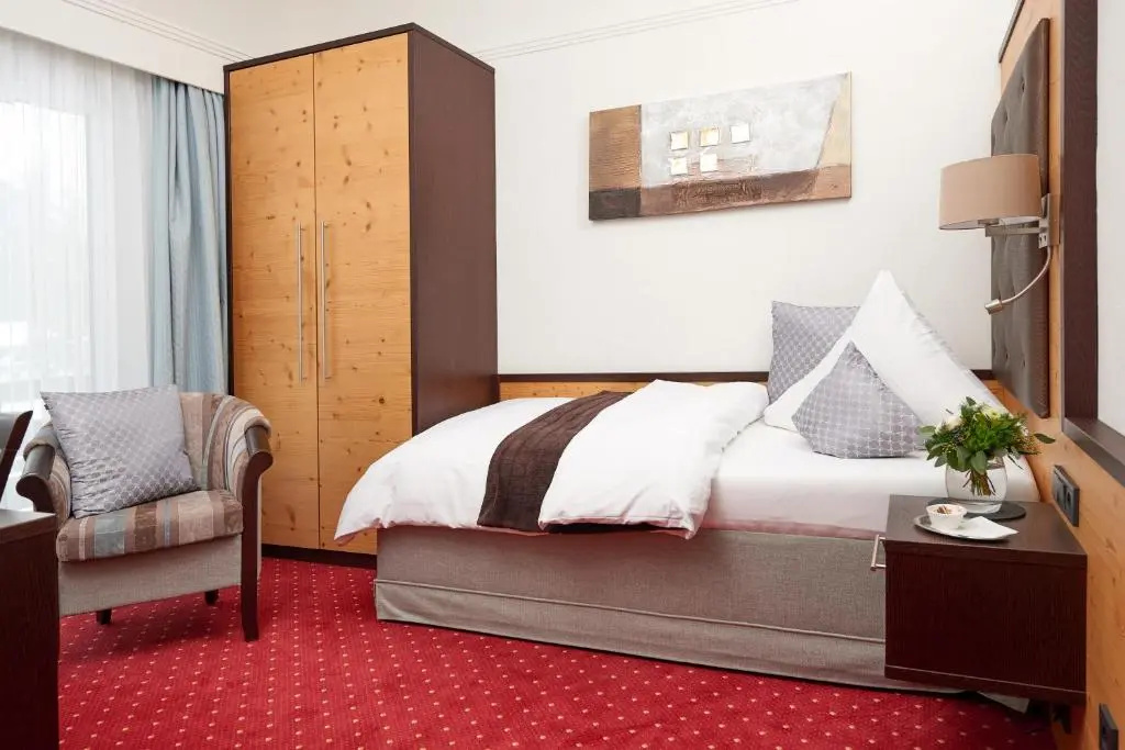 Hotel Wittelsbacher Hof - Chambres