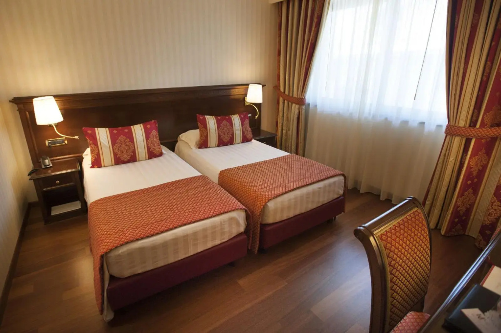 Hotel photo 25