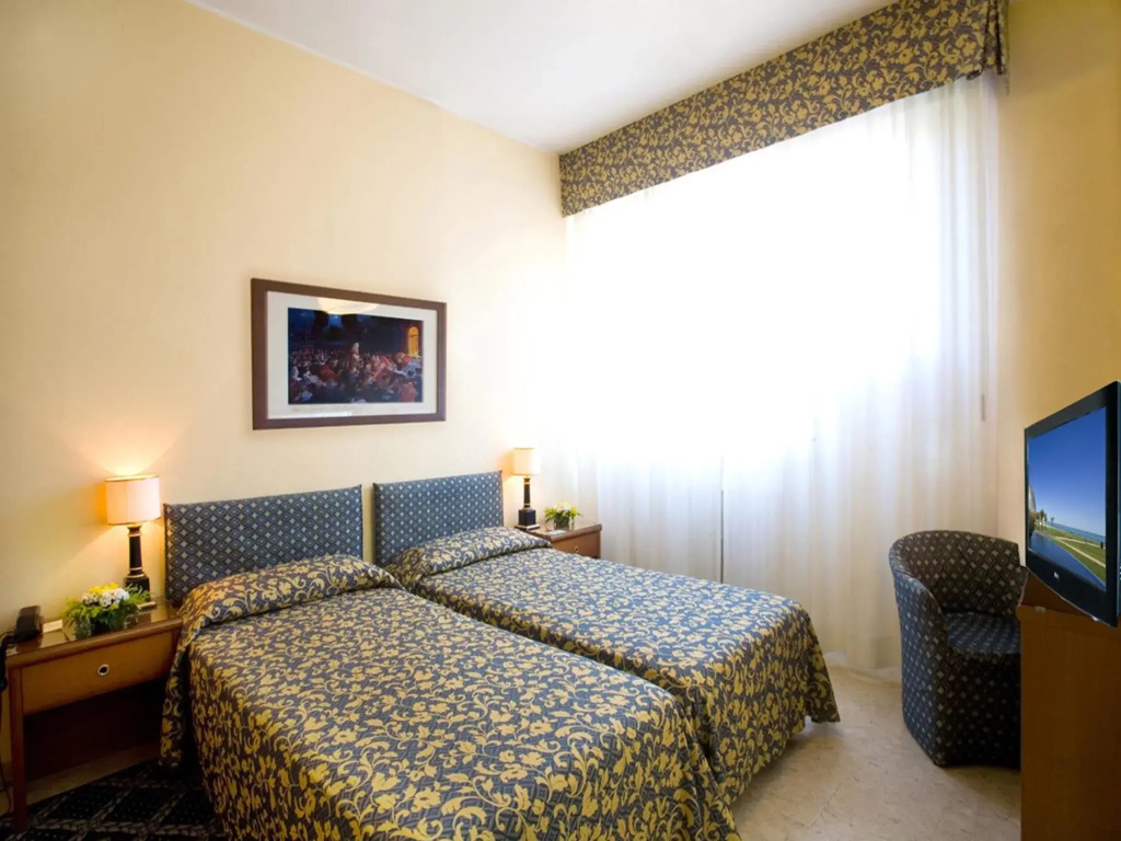 Hotel Savoy