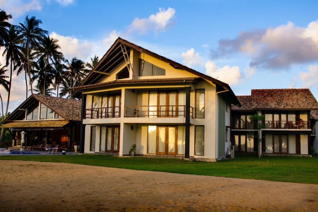 Kamili Beach Villa