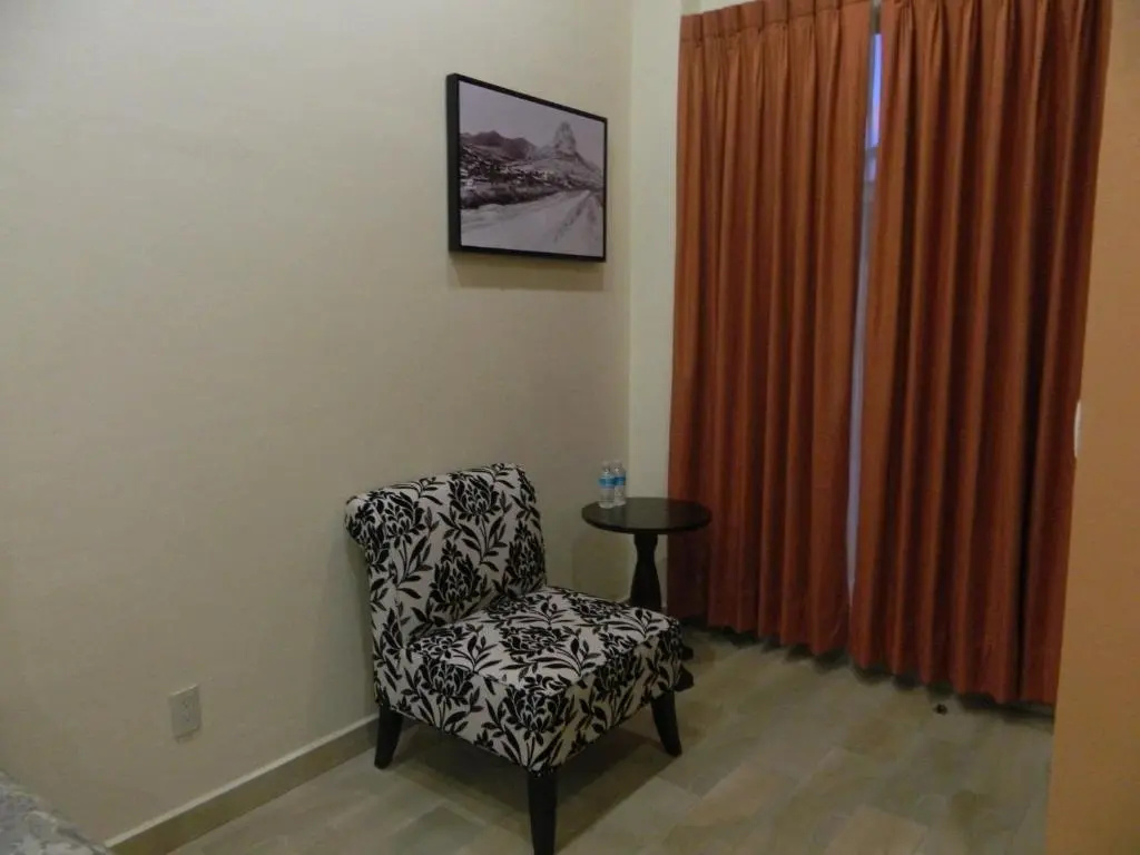 Hotel Plaza Bernal - Général