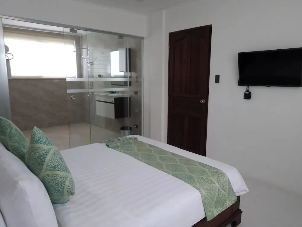 2 Bedrooms Villa