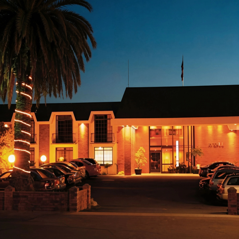 The Avenue Hotel