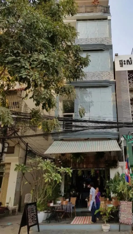 SKY Residence - 50m to Museum and Riverside