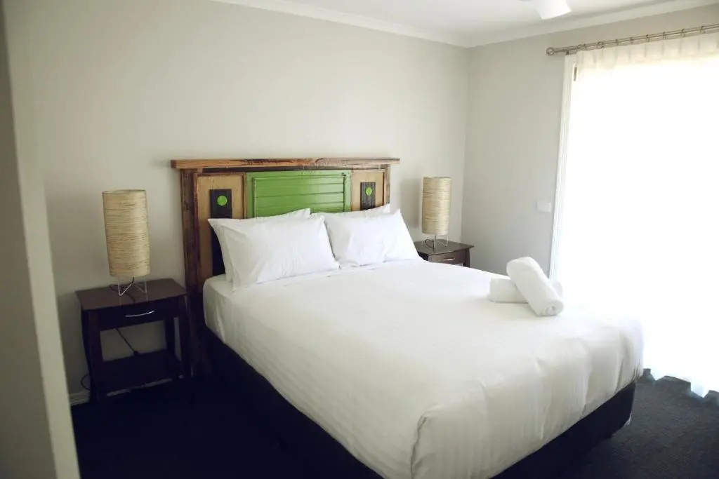Deluxe Double room with balcony full double bed
