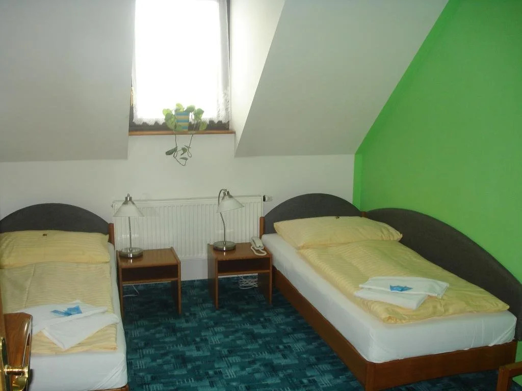 Hotel u Crlíků