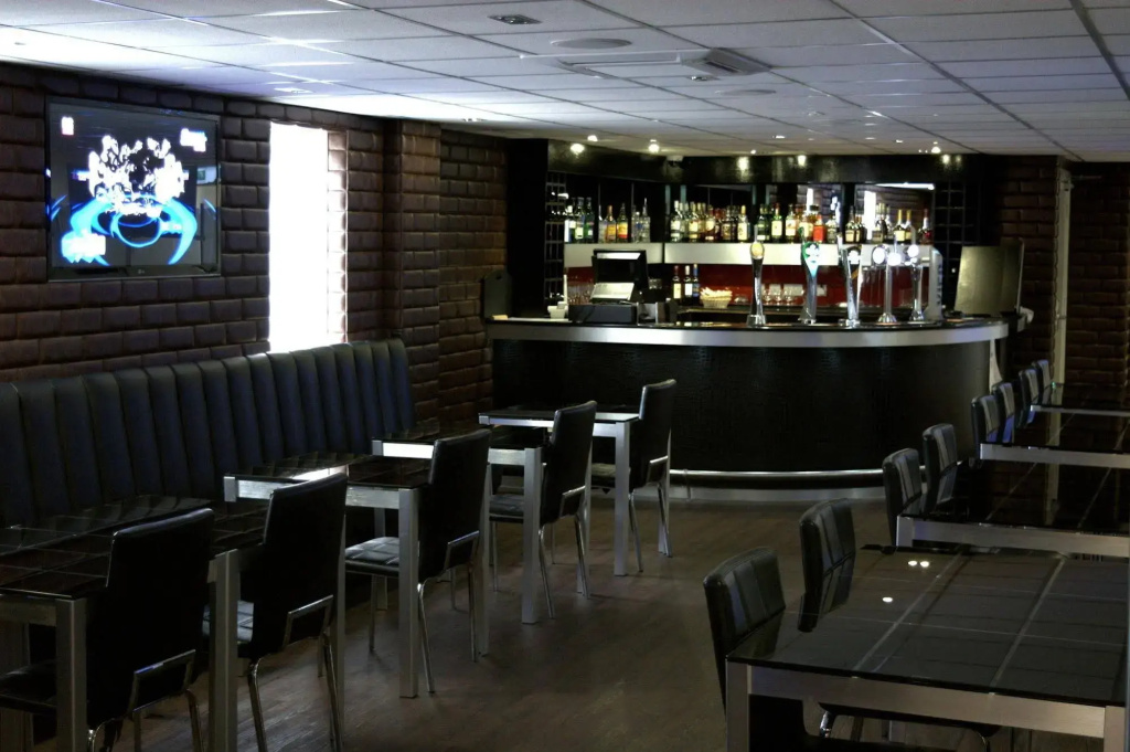 The Cambridge Hotel - Général