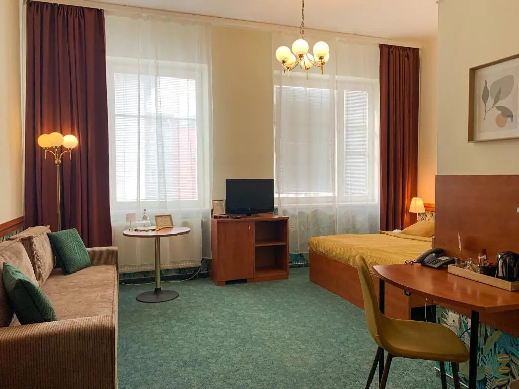 Standard Double room (full double bed)
