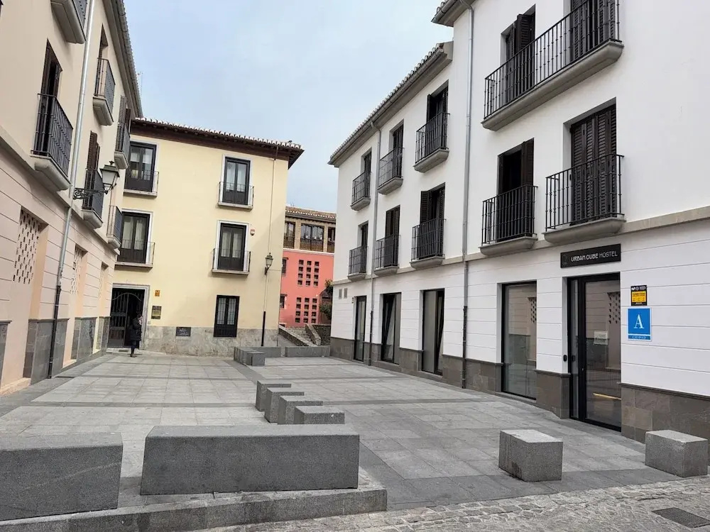Urban Cube Hostel Granada