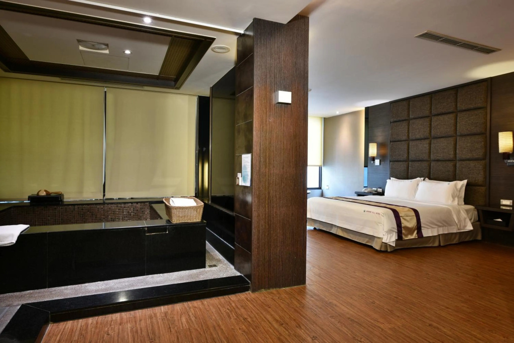 Spring Hill Resort — 3