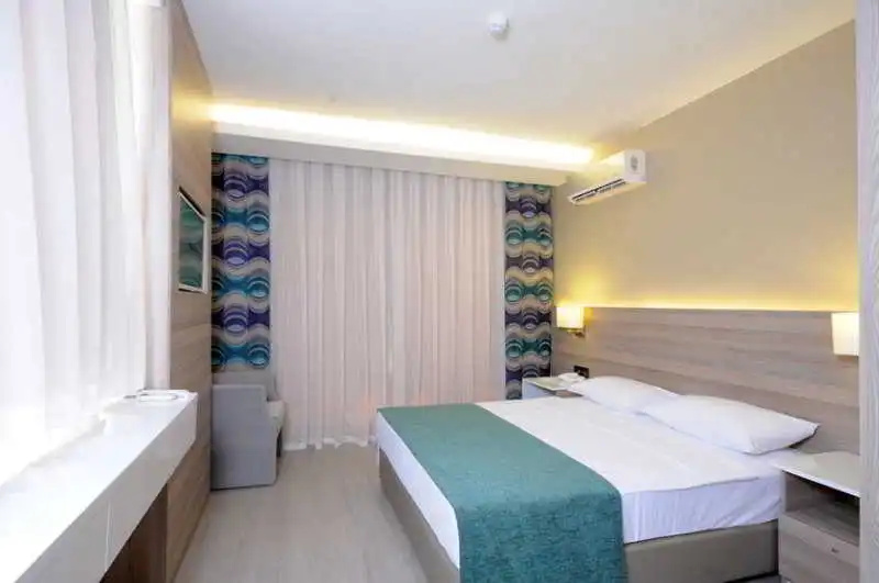 Idas Hotel - Chambres