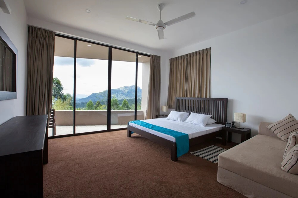 4 Bedrooms Villa