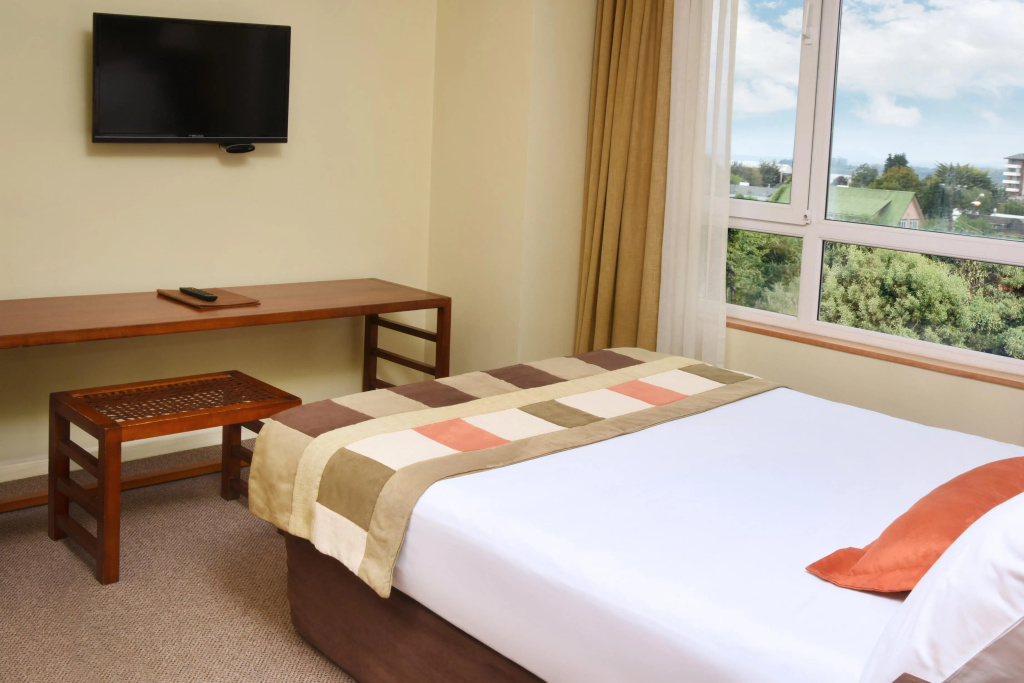 Solace Hotel Puerto Varas — 4