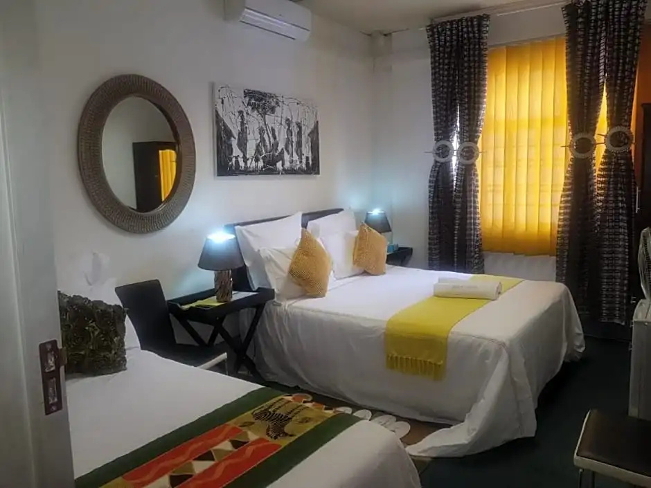 Deluxe Family room