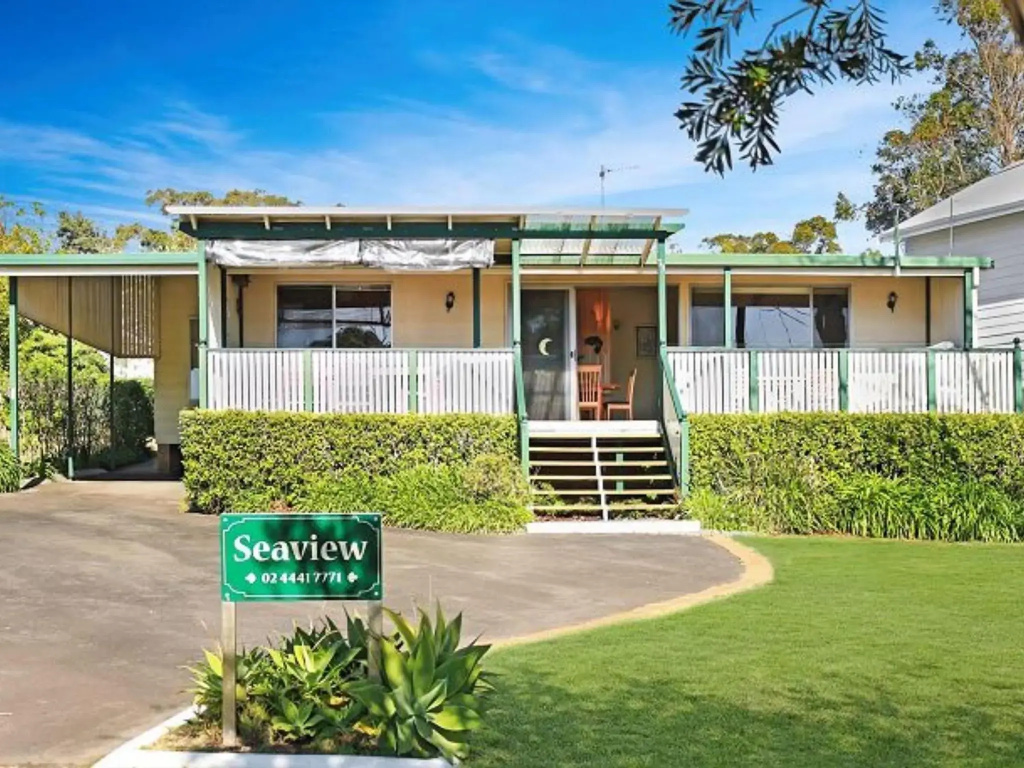 Walking Distance to Beach and Close to the Centre of Vincentia