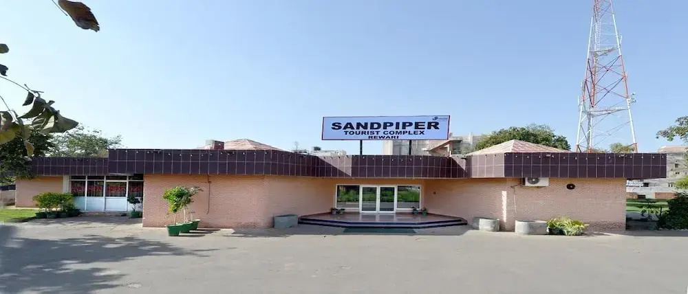 Sandpiper Tourist Resort