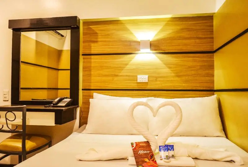 Standard Double room (full double bed)
