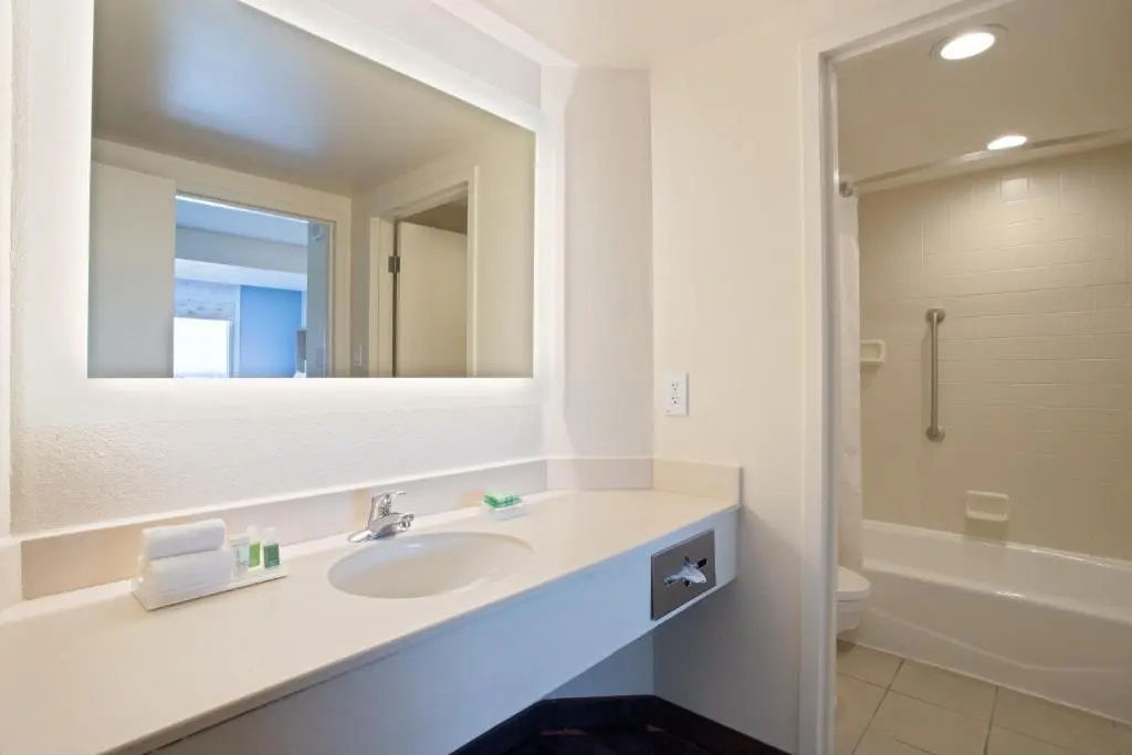 Courtyard by Marriott Across Universal Orlando - Chambres