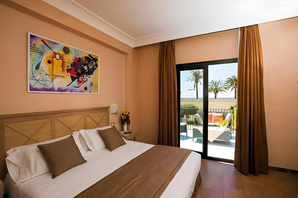 Hotel photo 25