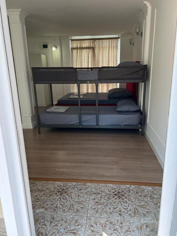 Четырёхместный номер Comfort в Mirraflores Hotel
